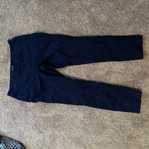 White House slim leg 4R navy slacks